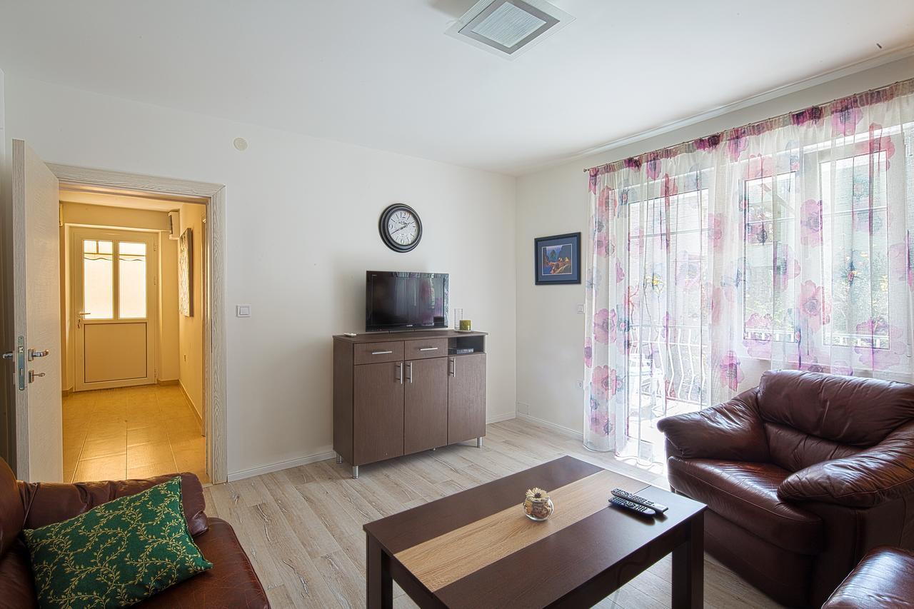 Apartman Aleksandra Budva Exteriör bild