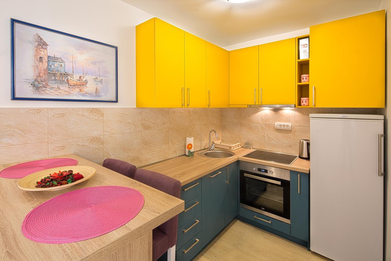 Apartman Aleksandra Budva Exteriör bild